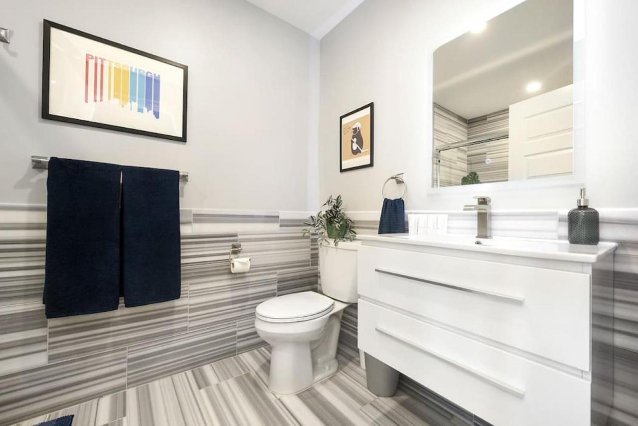 Hostwise Stays - The Washington At Chatham - Free Parking, Private Gym, Skyline Views! Pittsburgh Dış mekan fotoğraf